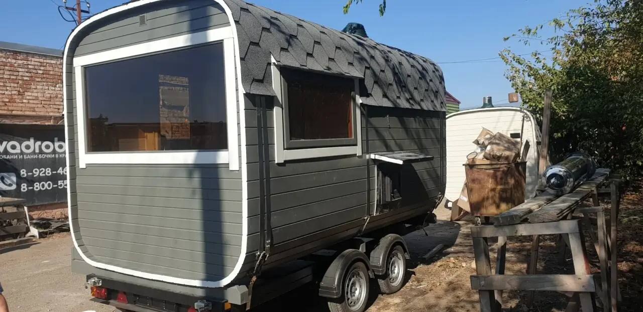 Квадро-баня 4м на двухосном прицепе в Саратове — внешний вид